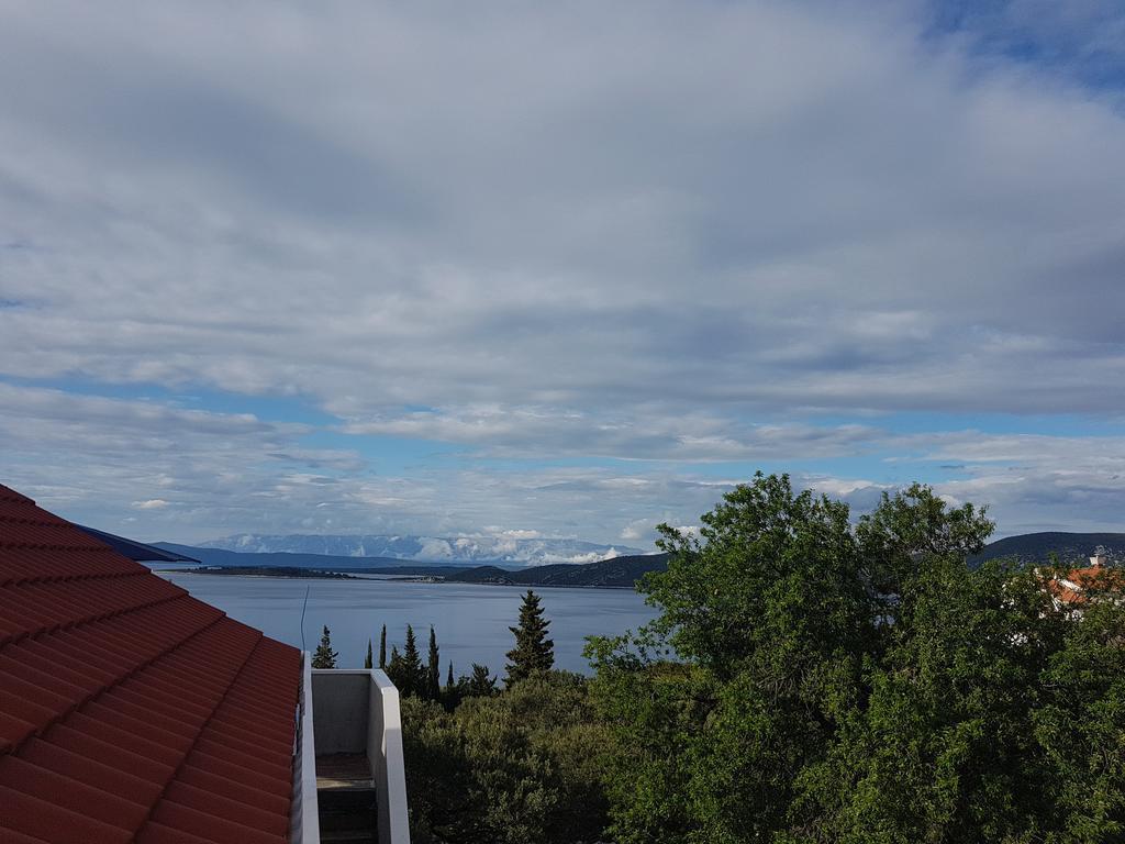 Captain'S Attic Račišće Dış mekan fotoğraf